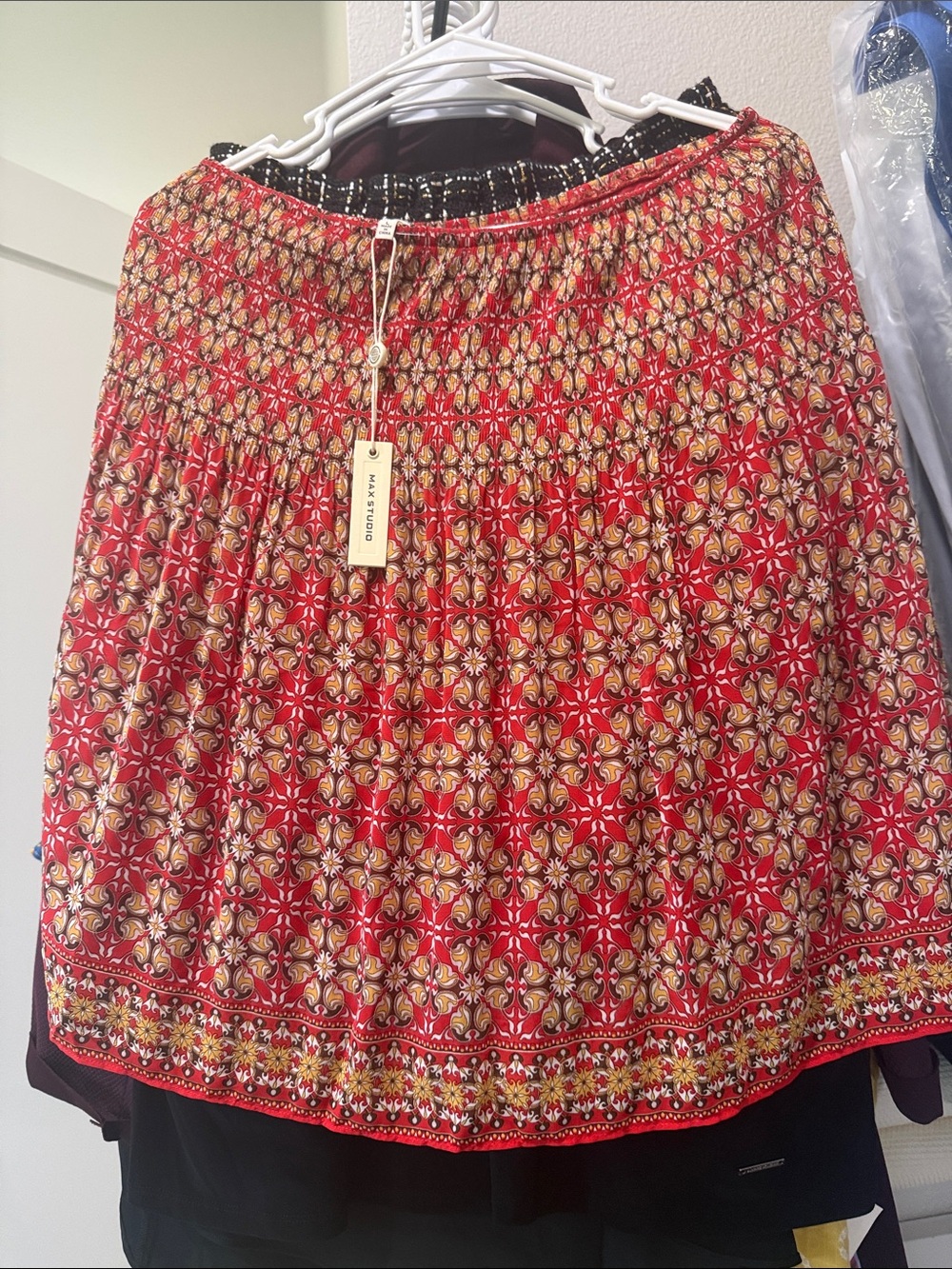 Windsor Red Floral Print Smocked Waist Skirt Large New NWT Max Studio